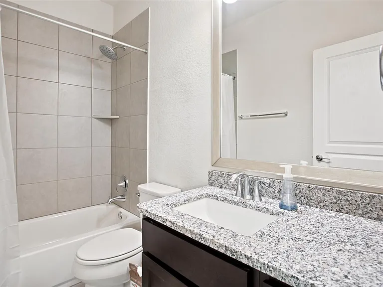 11415 Culzean Castle Dr — Photo 23