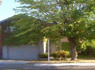 8448 Old Ranch Rd, Orangevale, CA 95662