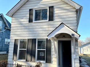 81 Rose Ave E, Saint Paul, MN 55117