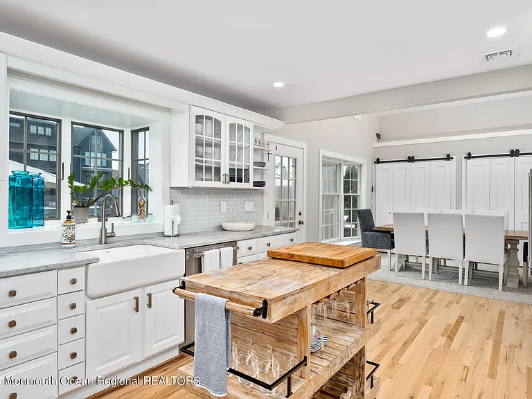 212 Helm Rd — Photo 19