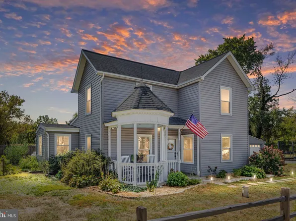 19706 Mount Dumpling Rd, Brandy Station, VA 22714