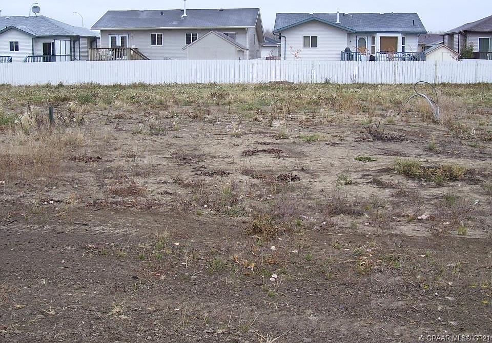 1st image of 7 Bear Creek Dr