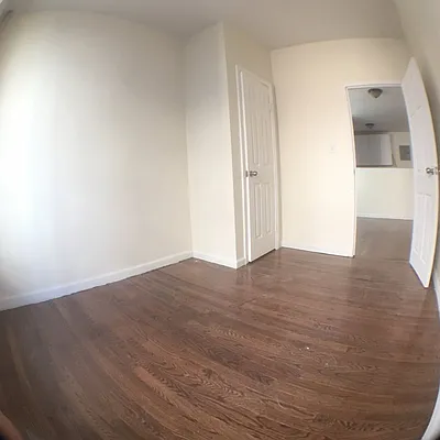 Rented by Bohemia Realty Group | media 27