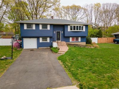 17 Jeanne Avenue, Port Jefferson Station, NY, 11776