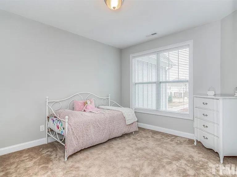 539 Balsam Fir Dr — Photo 17