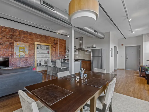 817 Grand Avenue #301, New Haven, CT 06511