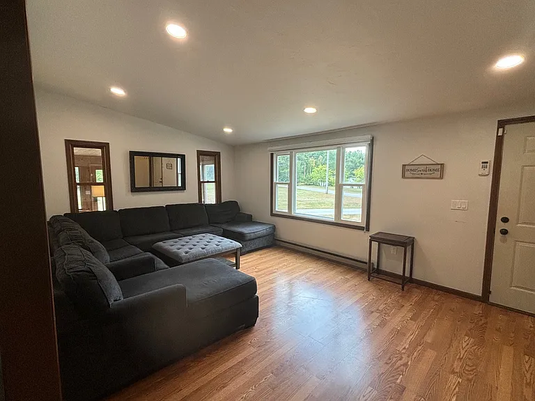 8 Black Point Rd — Photo 18