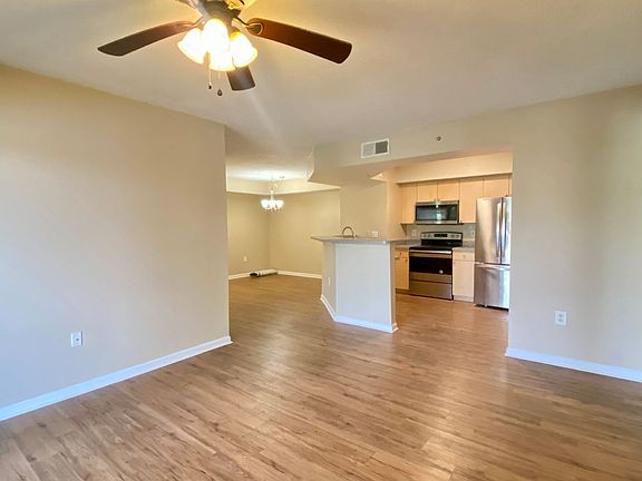 3rd image of 3652 NW Adriatic Ln