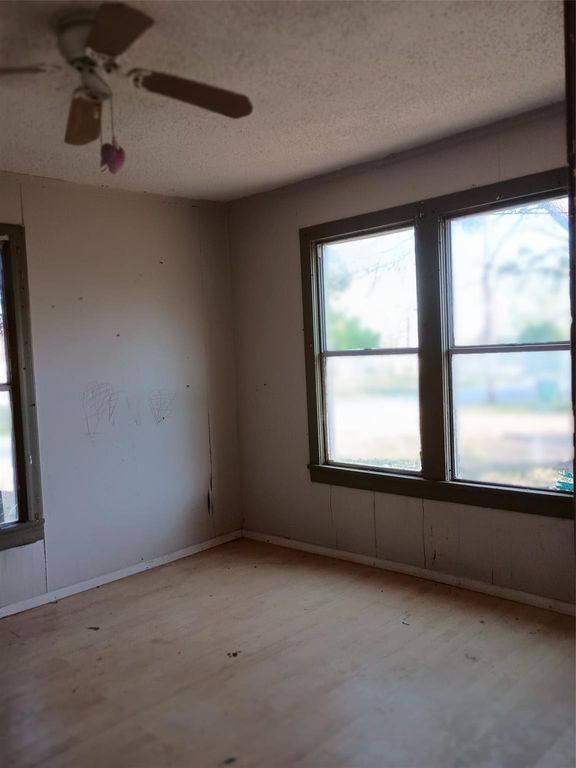 600 5th Ave, Coleman, TX - View 5