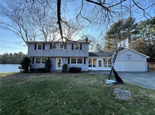 116 Wrentham Rd, Cumberland, RI 02864