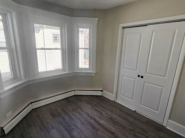 stamford-connecticut-240502497 picture