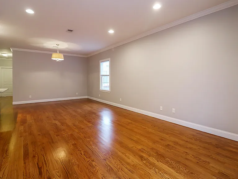 22 W 19th St #2 — Photo 9