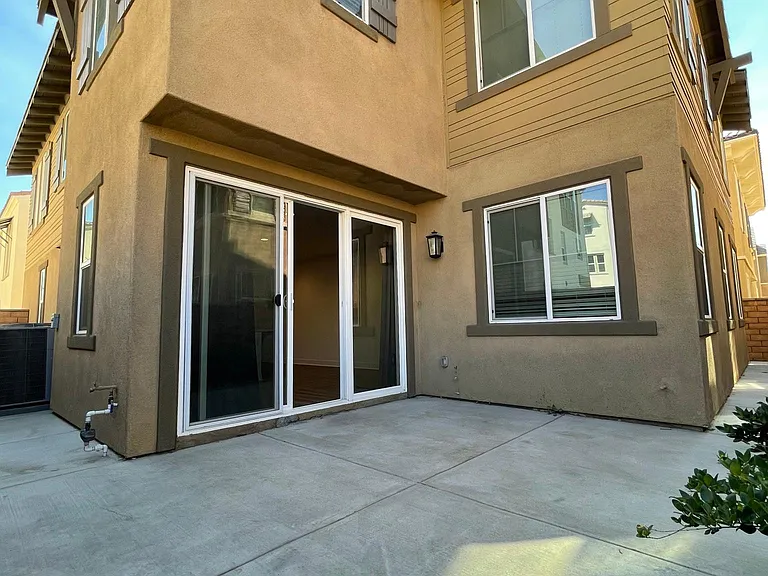 12256 Chorus Dr — Photo 24