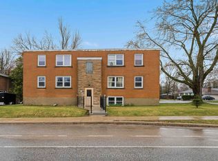 1028 Johnson St, Kingston, ON K7M 2N4