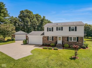 7221 S Sprague Rd, Columbus, IN 47201