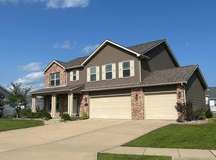 326 Berwick Xing, Shiloh, IL 62221