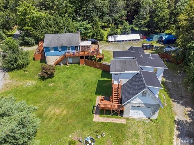 4 Delmont Rd, Hewitt, NJ 07421 Zillow