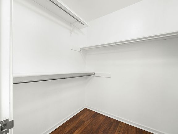 2nd image of 7324 Heritage Ct APT 2H