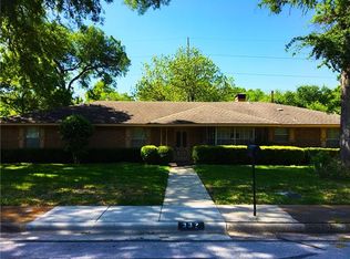 332 Woodbrook Dr, Desoto, TX 75115