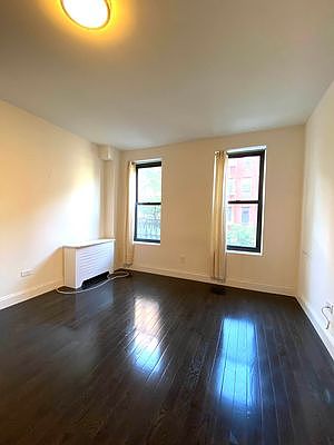 2nd image of 226 E 89th St APT 8