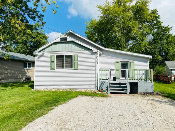 318 W Williams St, Dwight, IL 60420