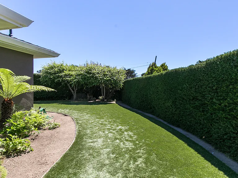 26224 Hilltop Pl — Photo 43