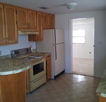 3rd image of 801 8th Ave S