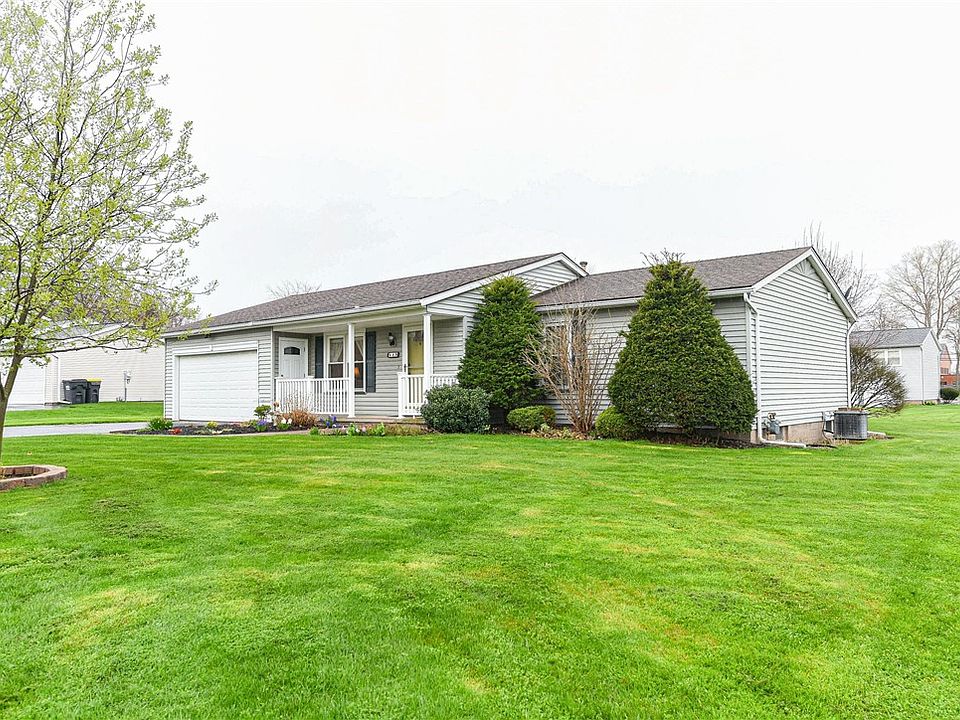 49 Squire Dale Ln, Rochester, NY 14612 | Zillow