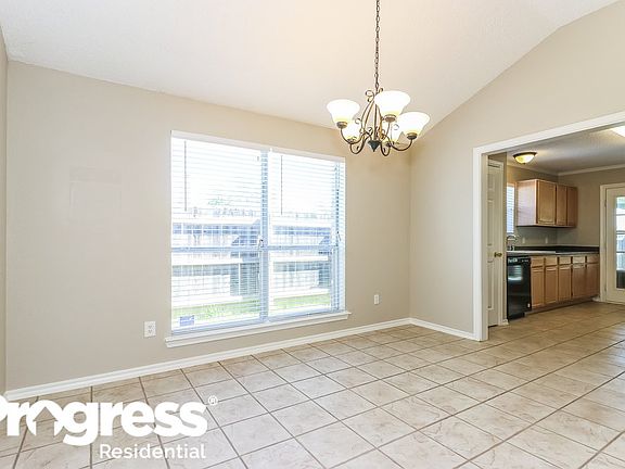 4th image of 10205 Pleasant Mound Dr