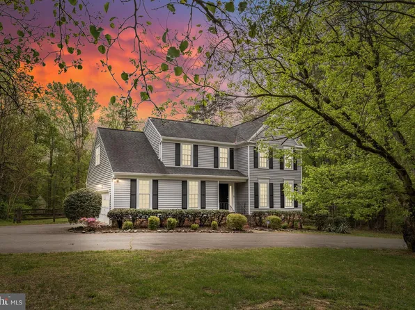 7300 River Rd, Fredericksburg, VA 22407