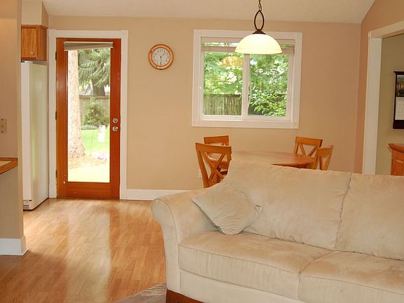 Living and Dining Area