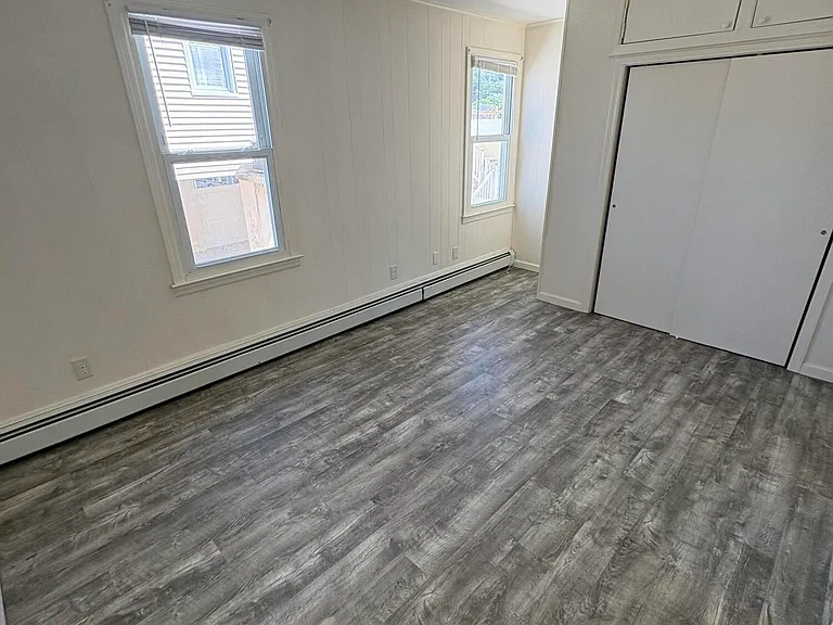 29 Huddy Ave — Photo 10