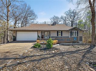 17 Stoneykirk Dr, Bella Vista, AR 72715