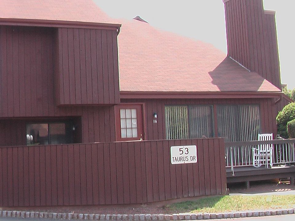 53 Taurus Drive 1A