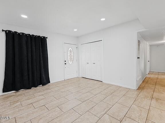 5th image of 10453 Omega Cir