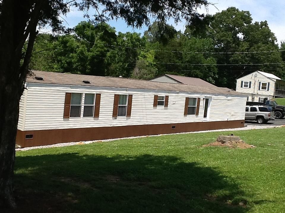 1st image of 2172 Highway 70 E