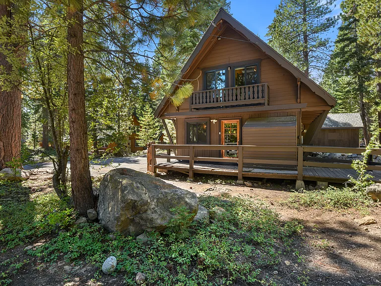 5627 Victoria Rd — Photo 26
