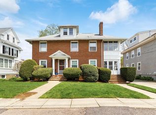 37-37 Willow St #39, Belmont, MA 02478