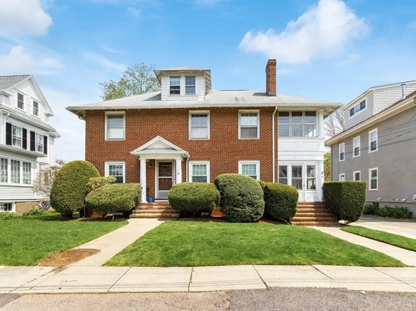 37-37 Willow St #39, Belmont, MA 02478