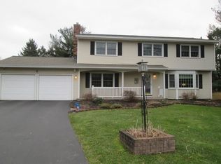 6 Windy Hill Cir, Fairport, NY 14450