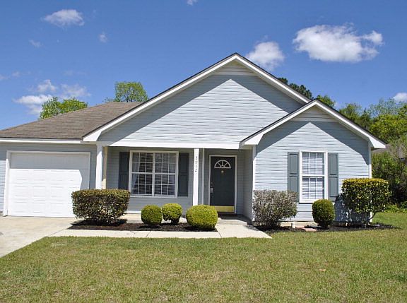 3rd image of 3912 Heatherwoods Dr