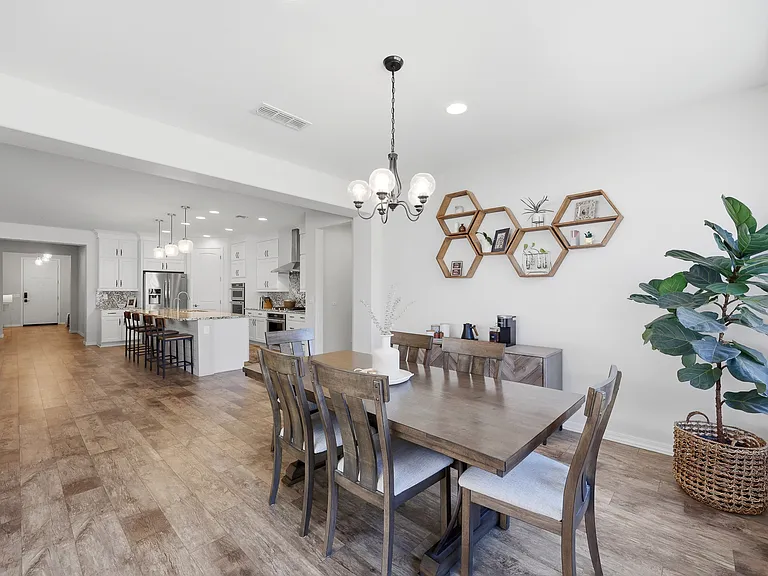 7228 W Tombstone Trl — Photo 14