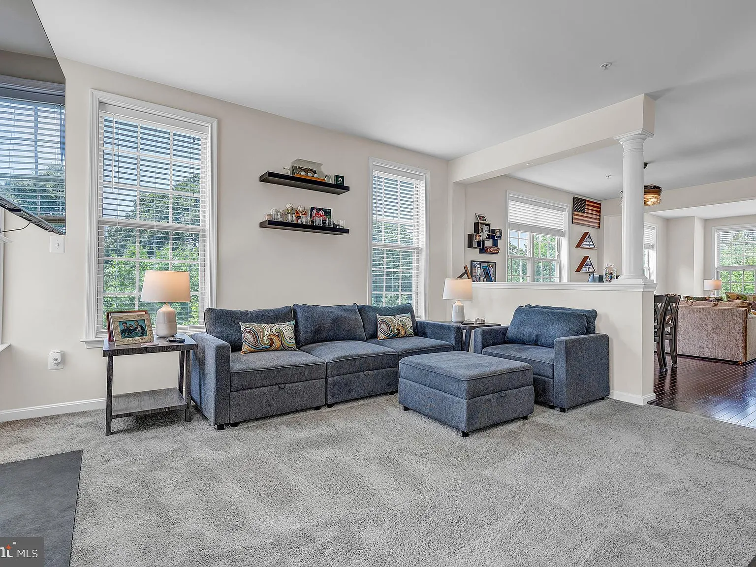 4 bed, 3.5 bath, 2900 sqft, $4,500 — Photo 3