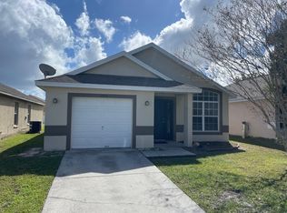 2410 Cedarfield Ln, Kissimmee, FL 34744