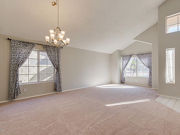 5th image of 3126 N 114th Dr