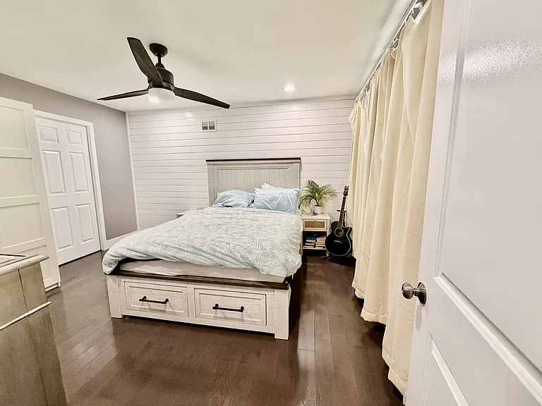 901 Cooke Ln — Photo 9