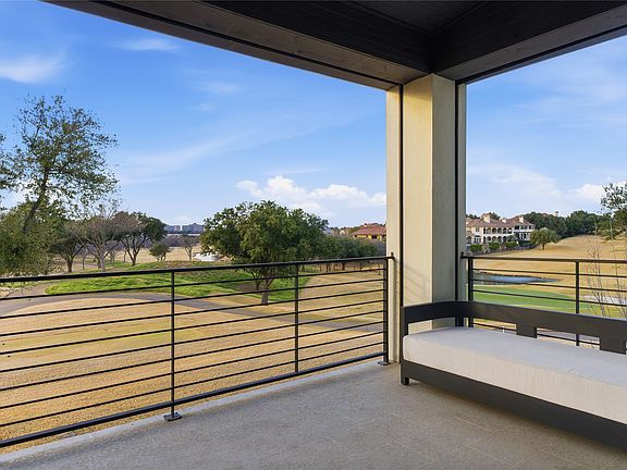 5th image of 320 Oconnor Ridge Blvd #22