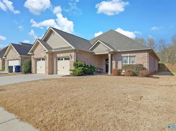 6606 Lizzie Ln SE, Owens Cross Roads, AL 35763