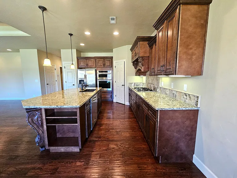 2817 Tuscanna Dr — Photo 25
