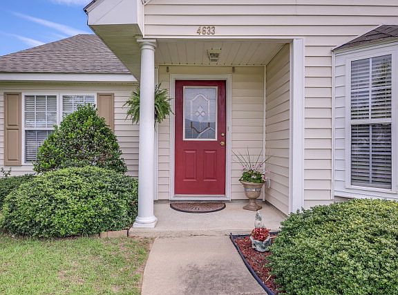 4th image of 4633 Honeysuckle Ln
